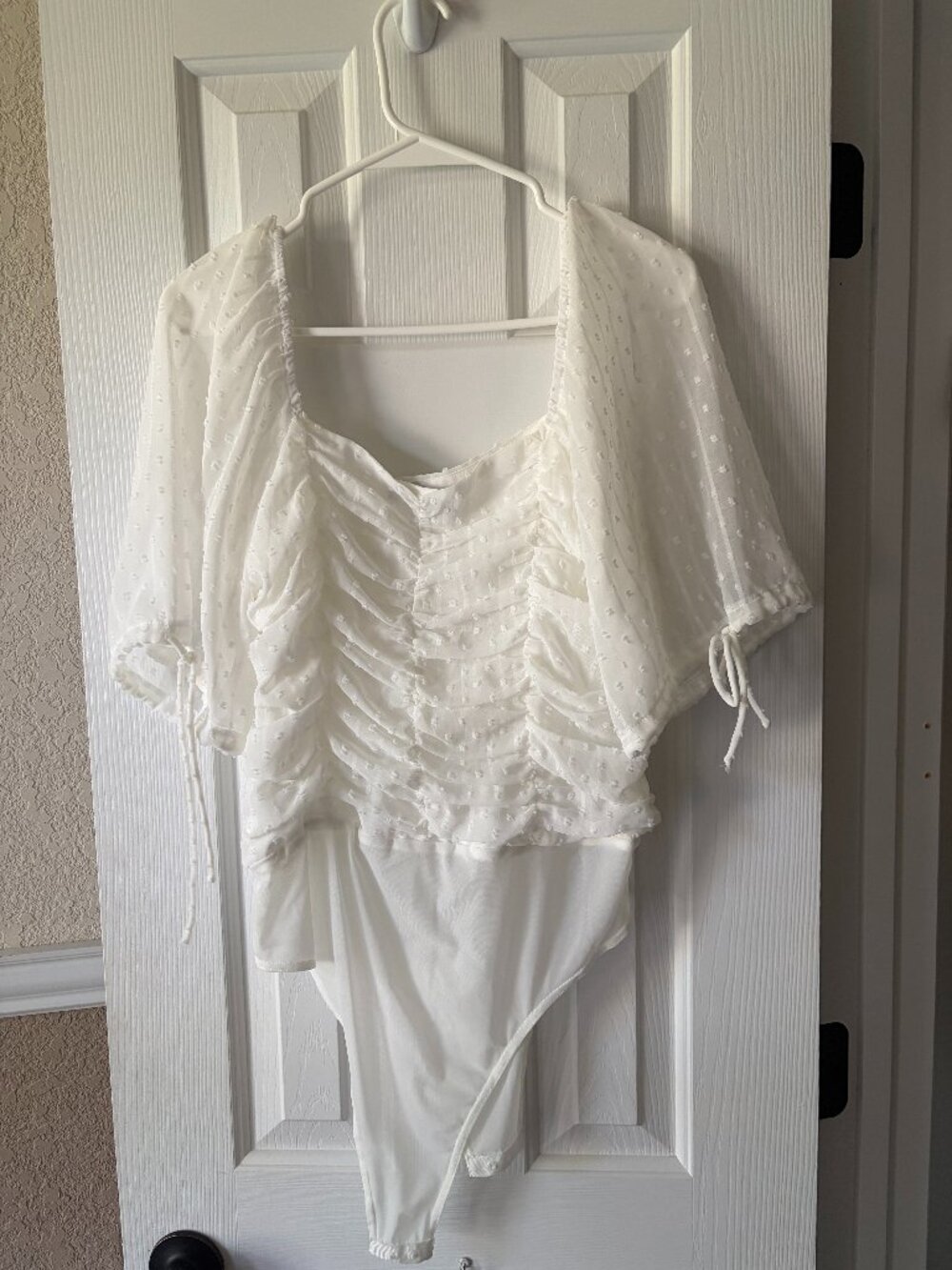 Lulus Think of Me Ivory Floral Embroidered Ruched Bodysuit Size Medium
